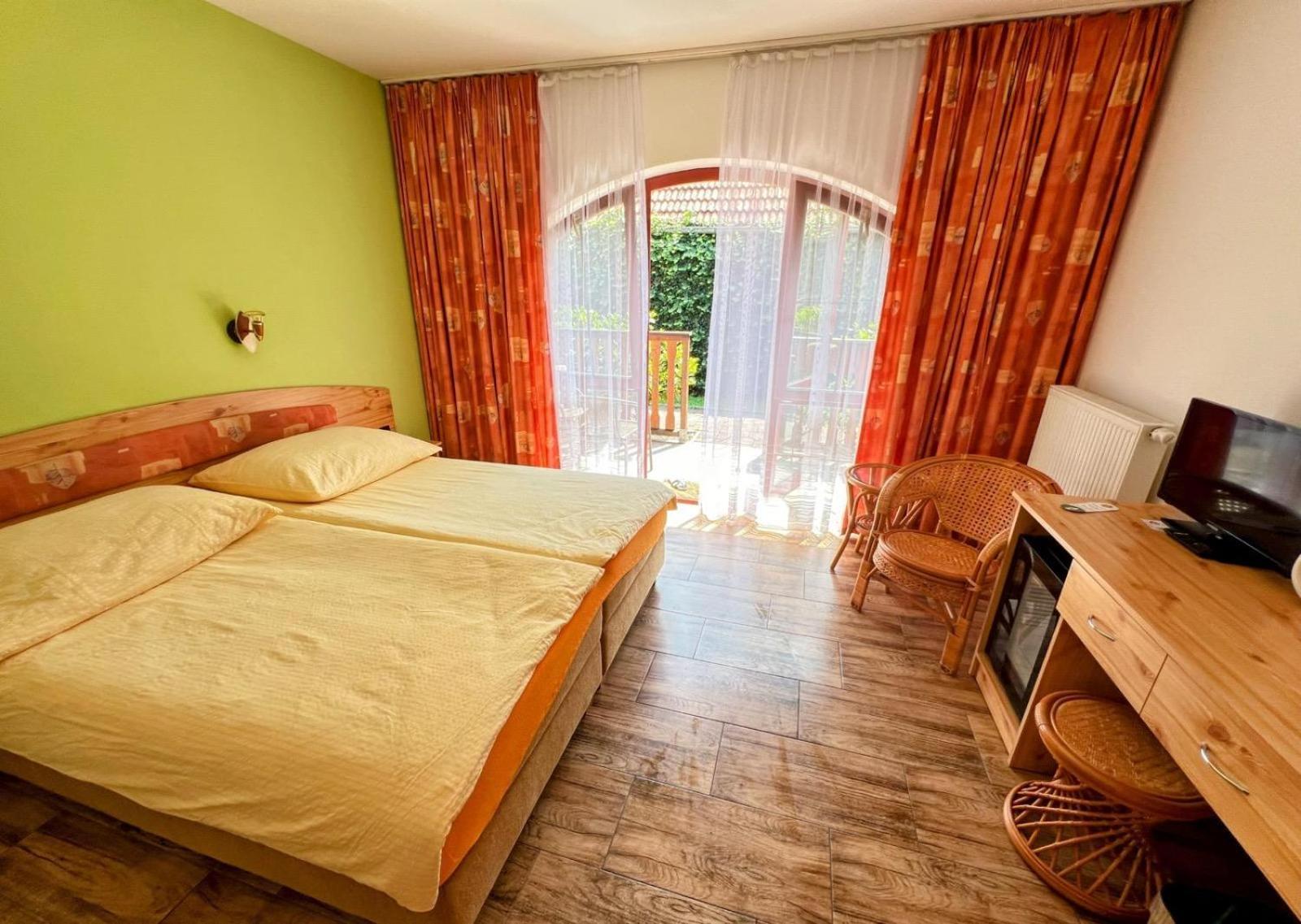 Hotel Fogl Nová Bystřice Extérieur photo