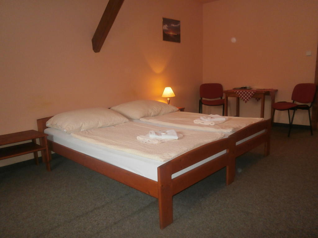 Hotel Fogl Nová Bystřice Chambre photo
