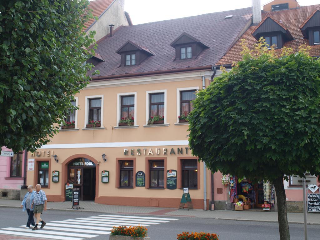 Hotel Fogl Nová Bystřice Extérieur photo